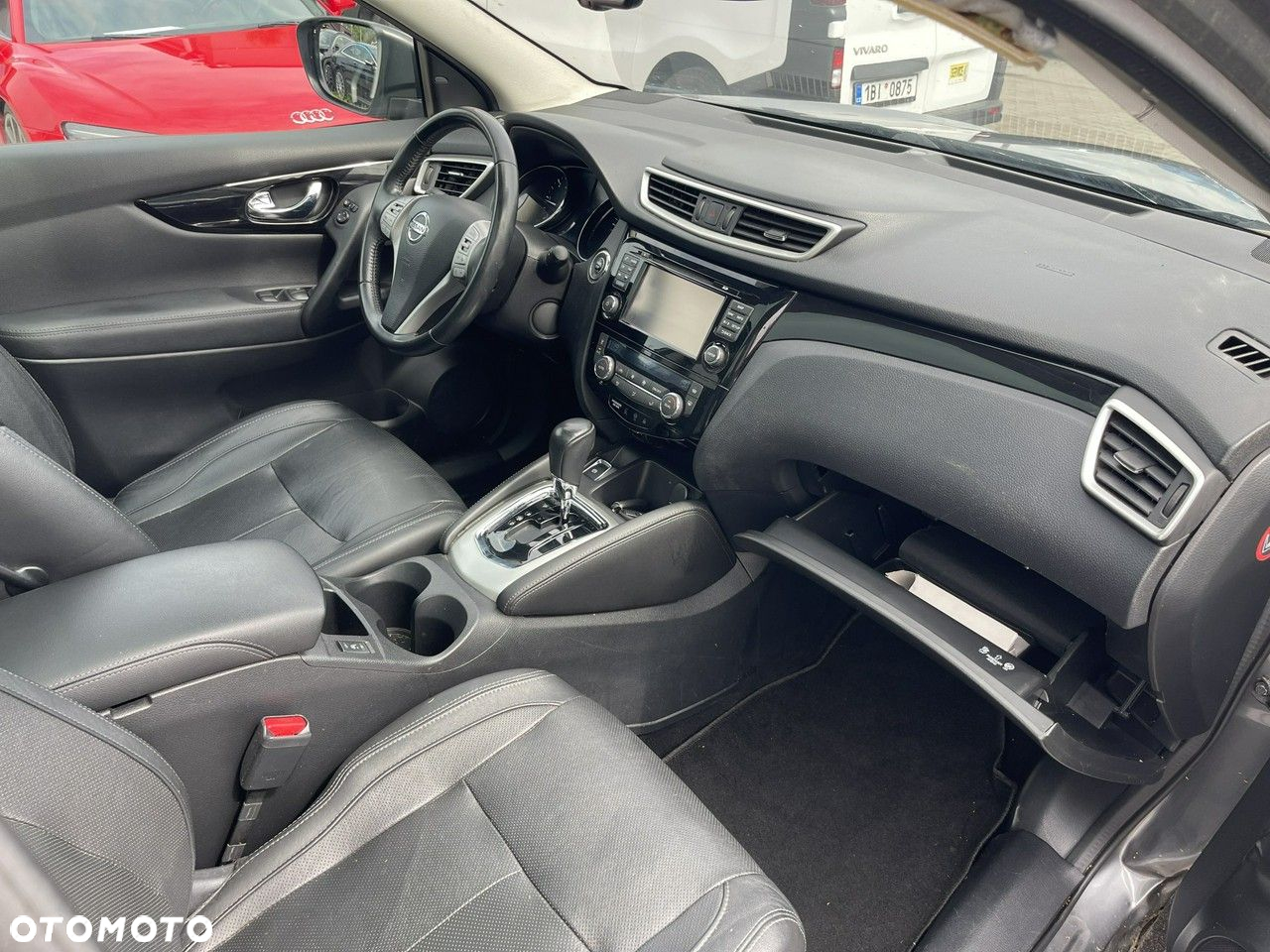 Nissan Qashqai 1.6 dCi Xtronic TEKNA+ - 10