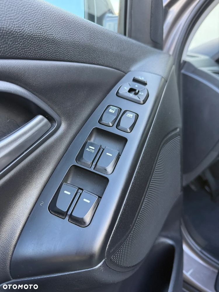 Hyundai ix35 2.0 4WD Style - 9