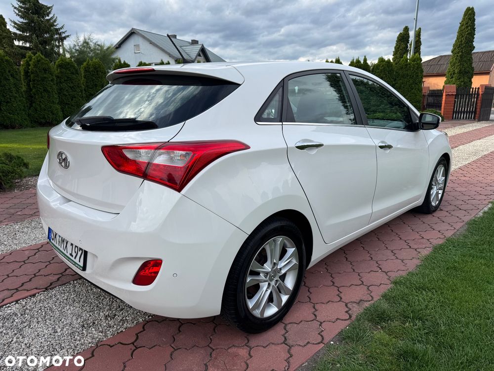 Hyundai i30 1.6 GDI Premium - 10