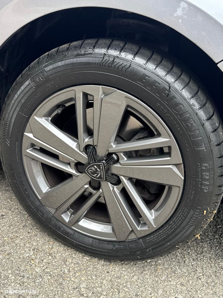 Peugeot 308 SW 1.5 BlueHDi Style EAT8 - 24