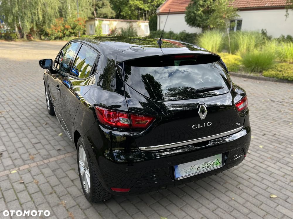 Renault Clio TCe 90 Limited - 16