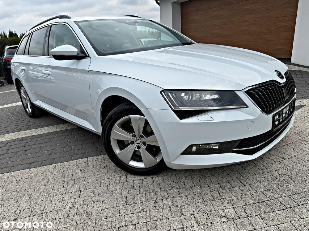 Skoda Superb 2.0 TDI DSG Style - 4