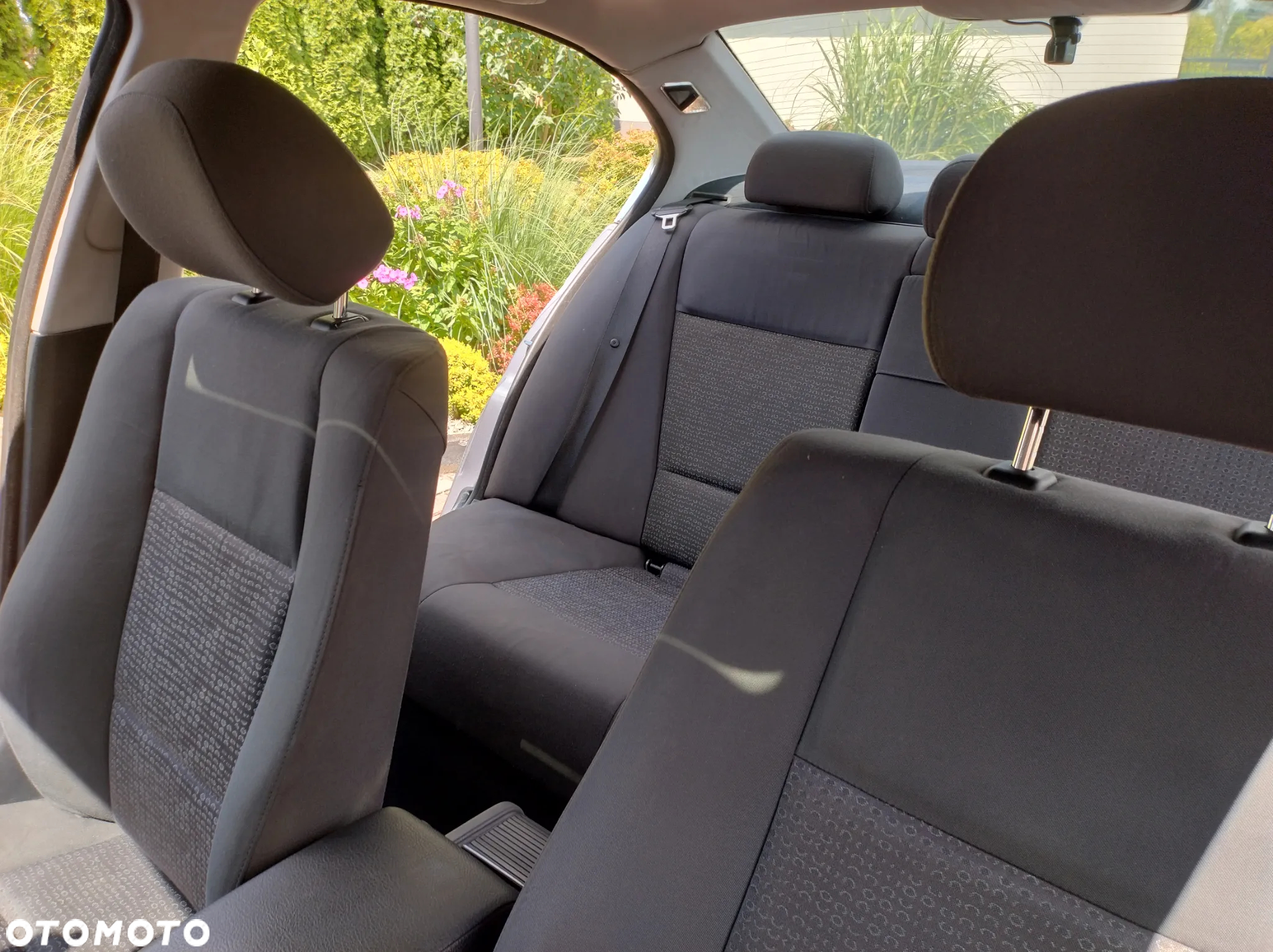 BMW Seria 3 320i - 23