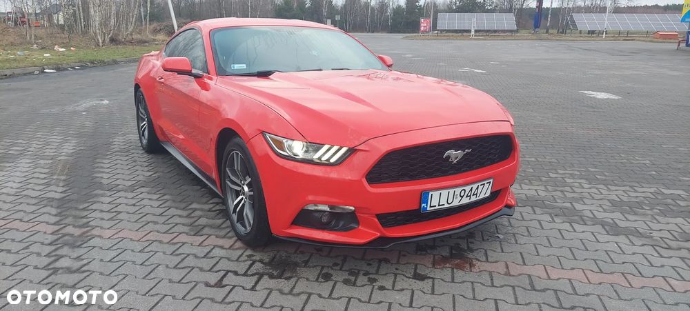 Ford Mustang 2.3 Eco Boost - 8