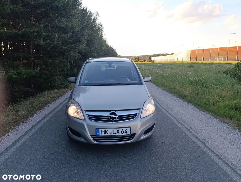 Opel Zafira 1.6 ecoFLEX Family - 10