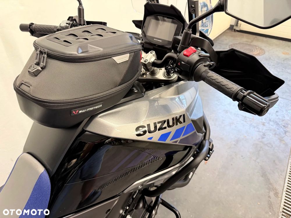 Suzuki V-STROM - 33