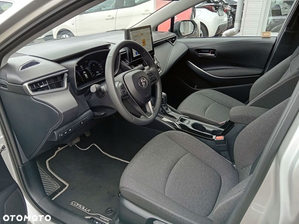Toyota Corolla 1.8 Hybrid Comfort - 11