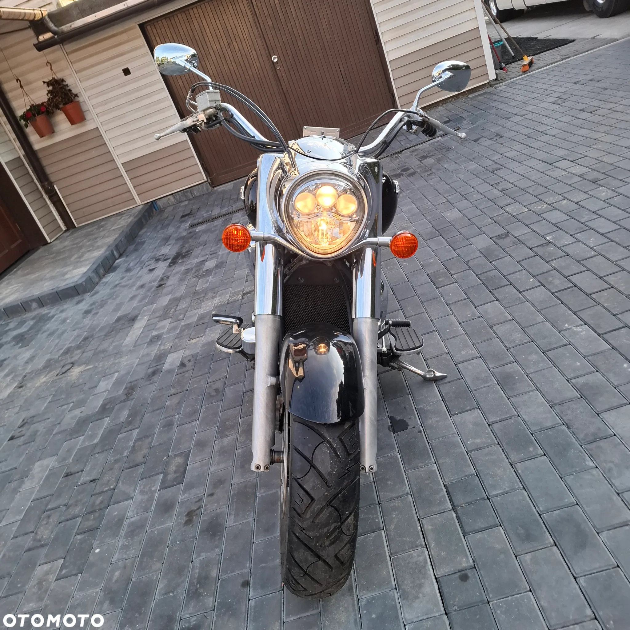 Kawasaki Vulcan - 10