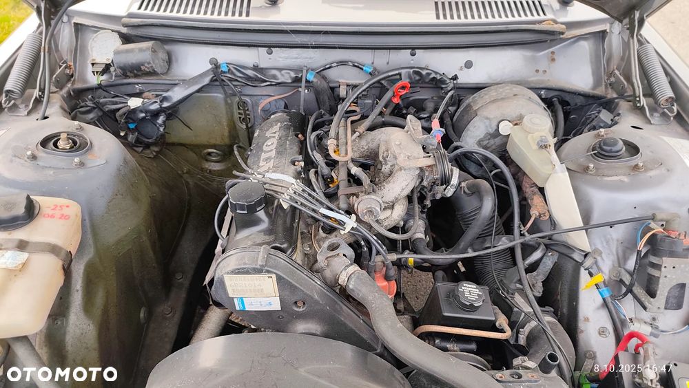 Volvo Seria 200 - 13