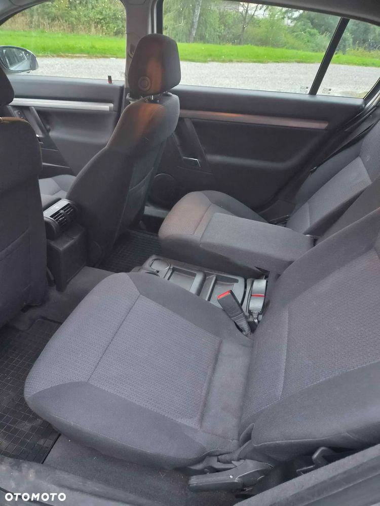 Opel Signum 1.9 CDTI Cosmo - 12