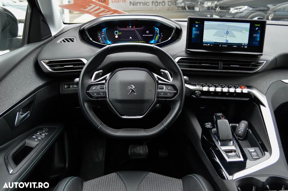 Peugeot 3008 225 e-EAT8 Allure Pack - 29