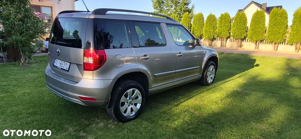 Skoda Yeti Tour 2.0 TDI SCR 4x4 DSG - 23