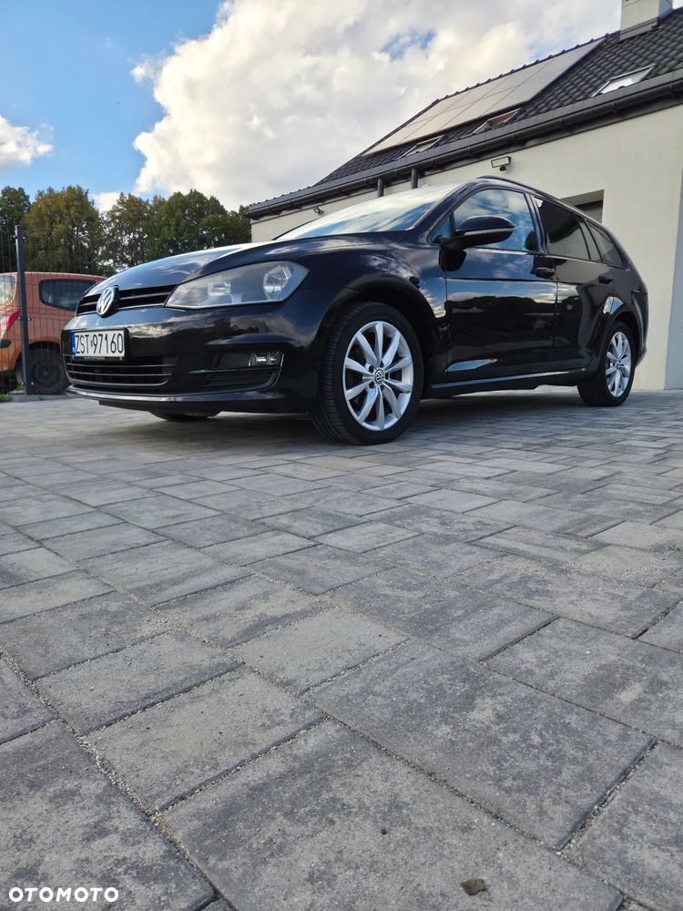 Volkswagen Golf 1.6 TDI Trendline DSG - 16
