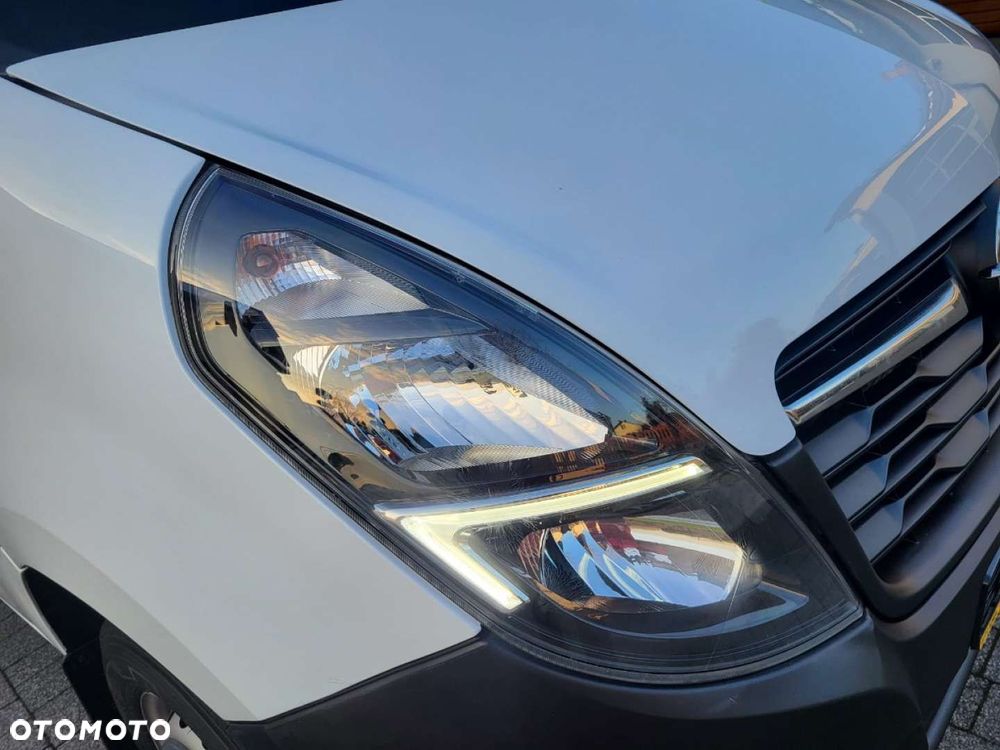 Opel Movano z windą salon Polska - 14