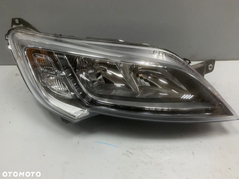 DUCATO JUMPER BOXER 2014-2022r lampa prawa przod led