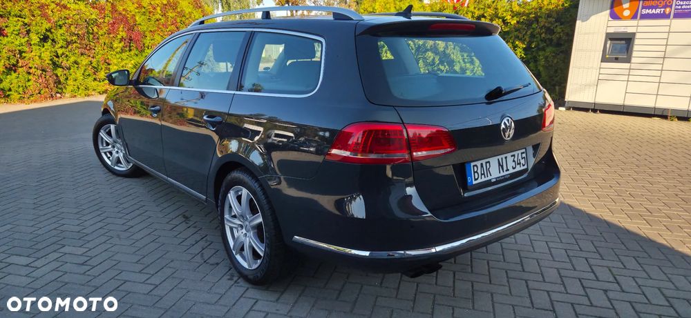 Volkswagen Passat Variant 2.0 Blue TDI DSG SCR Highline - 12
