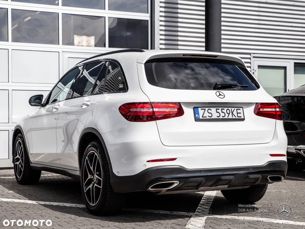 Mercedes-Benz GLC - 14