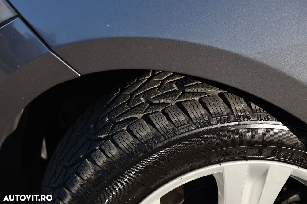 BMW Seria 1 118d - 32