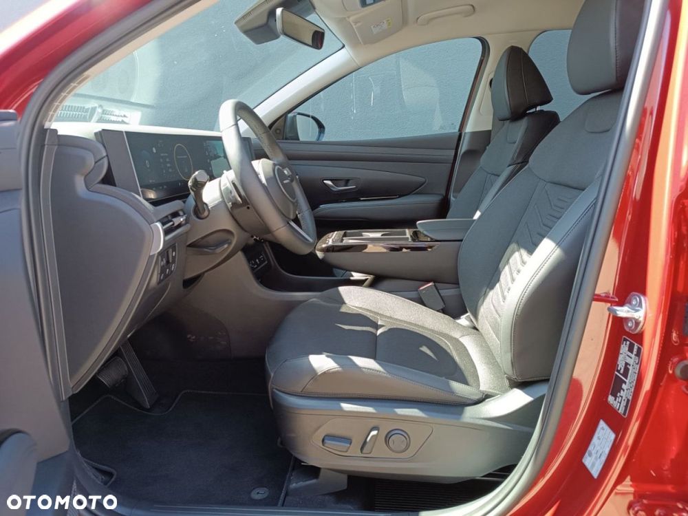 Hyundai Tucson 1.6 T-GDi HEV Executive 4WD - 15