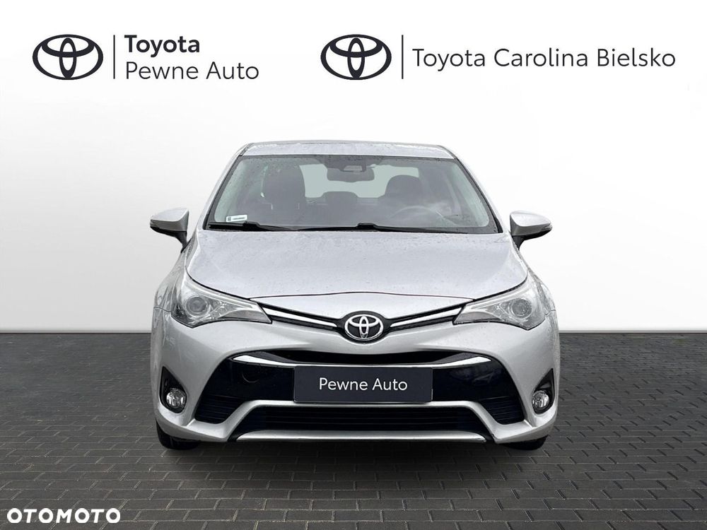 Toyota Avensis - 5