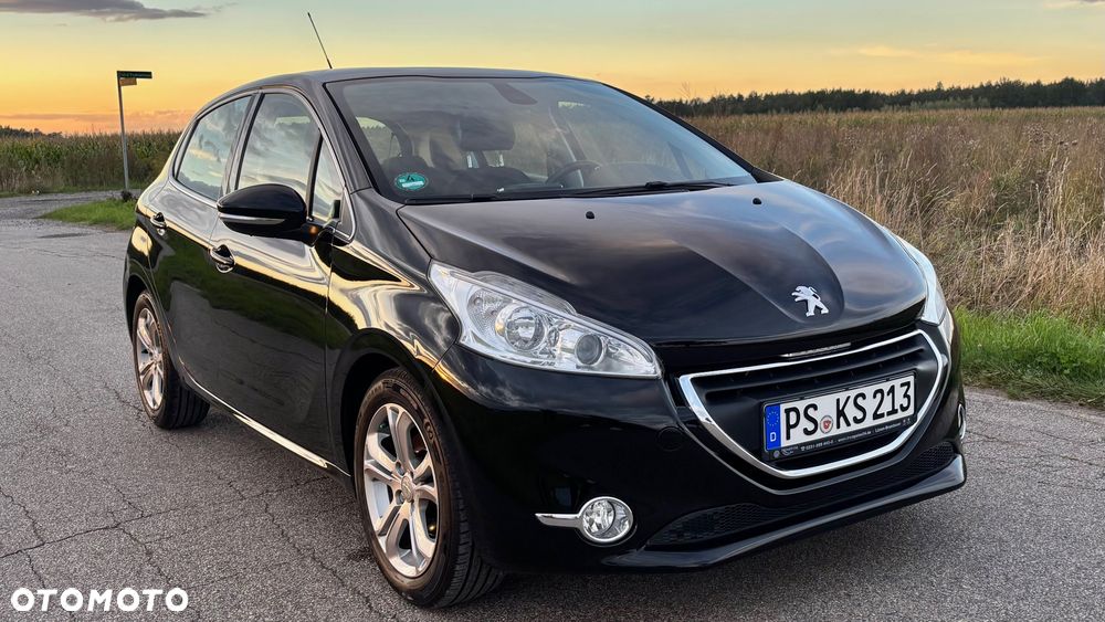 Peugeot 208 1.2 PureTech Allure - 1