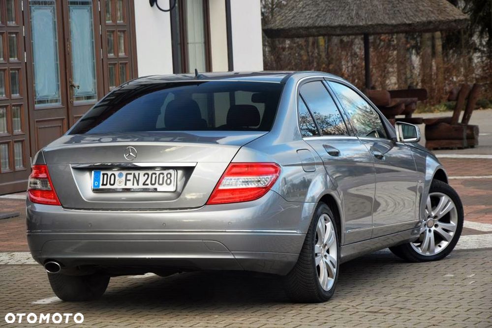 Mercedes-Benz Klasa C 200 Kompressor Avantgarde - 17