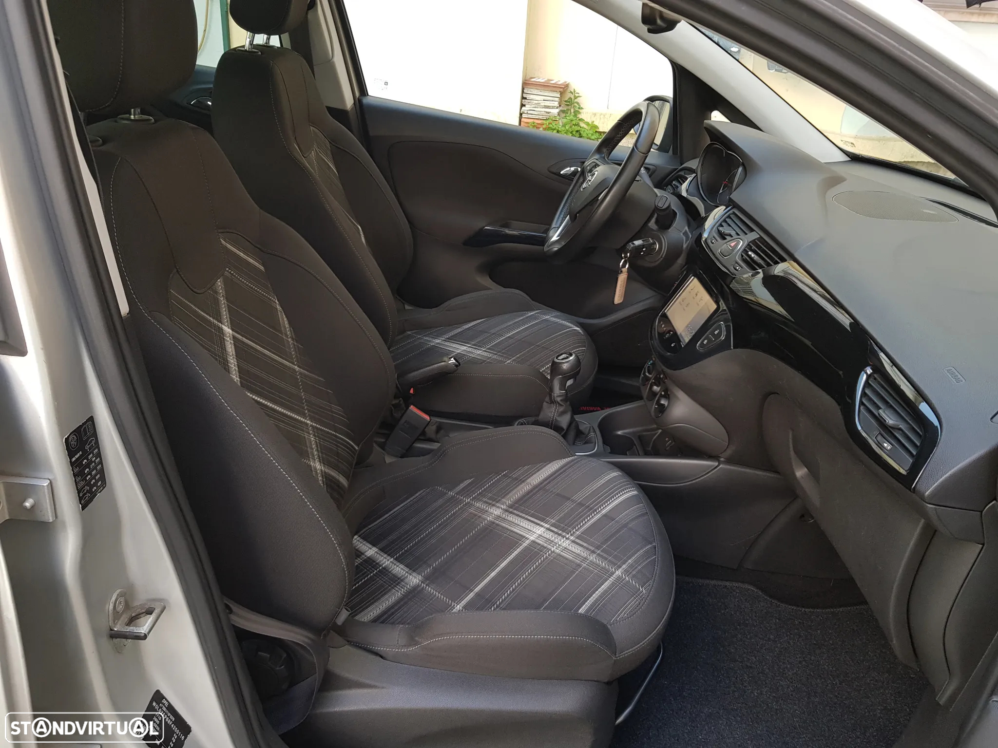 Opel Corsa 1.3 CDTi innovation - 33