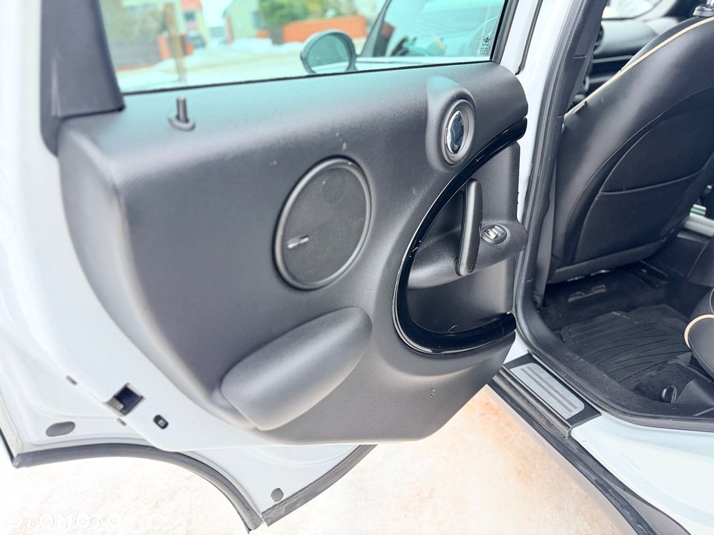 MINI Countryman Cooper SD ALL4 - 17