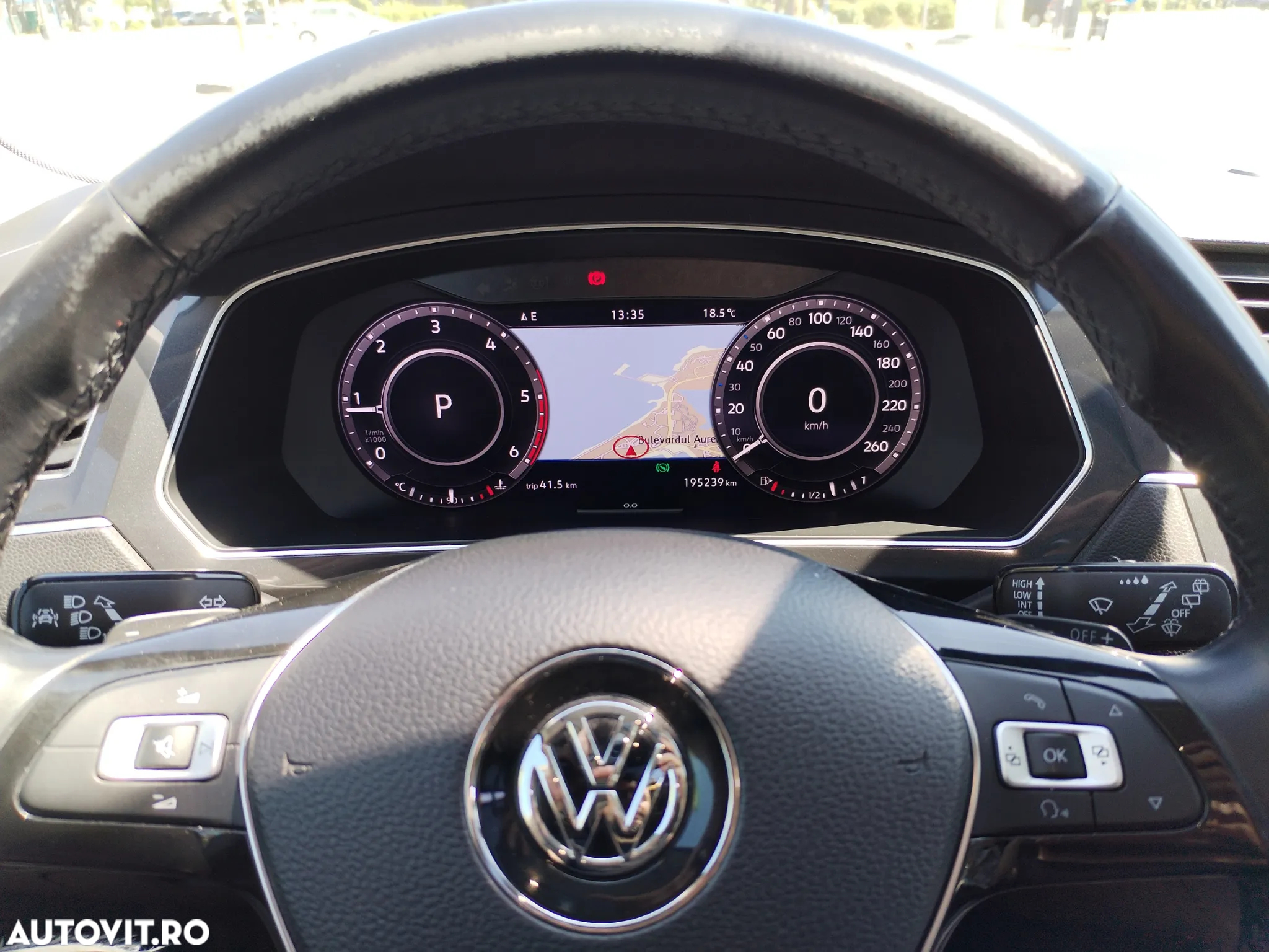 Volkswagen Tiguan 2.0 TDI DPF DSG Comfortline - 2