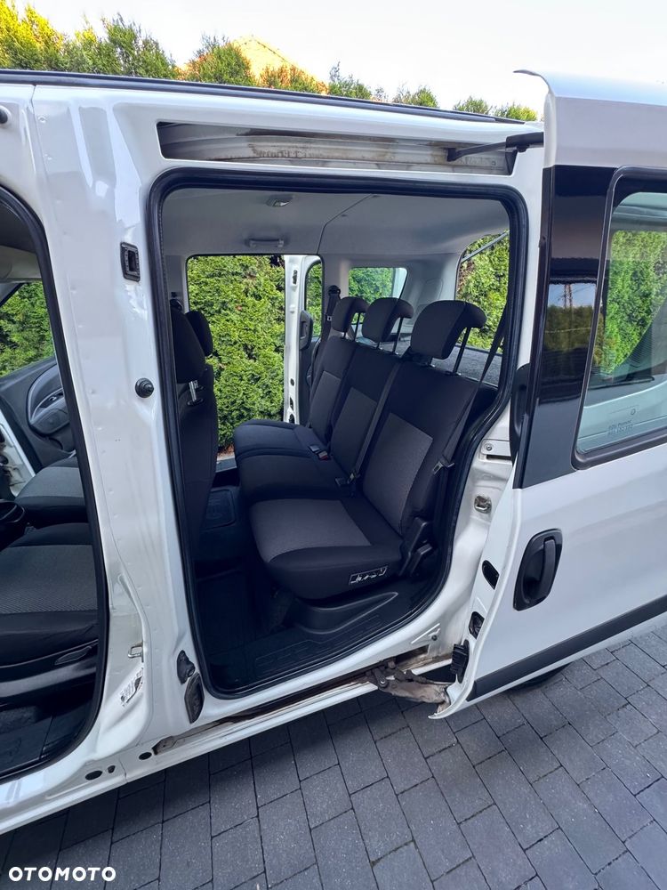 Fiat Doblo - 19