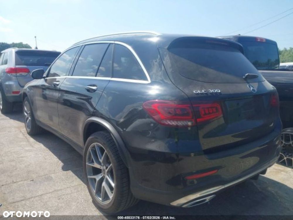 Mercedes-Benz GLC - 4