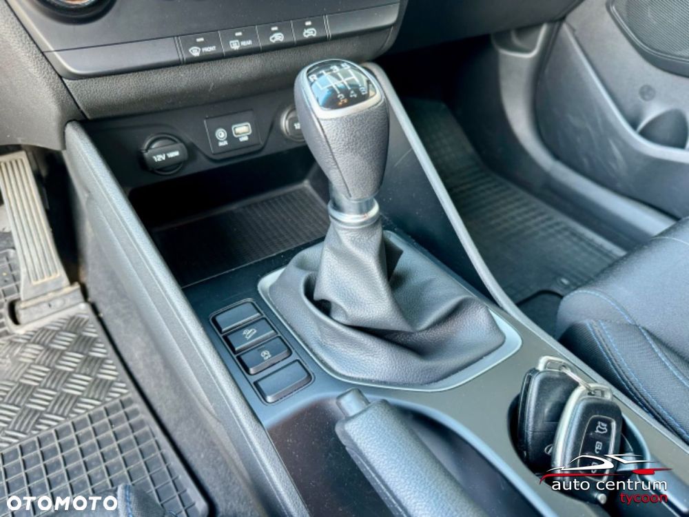 Hyundai Tucson - 16