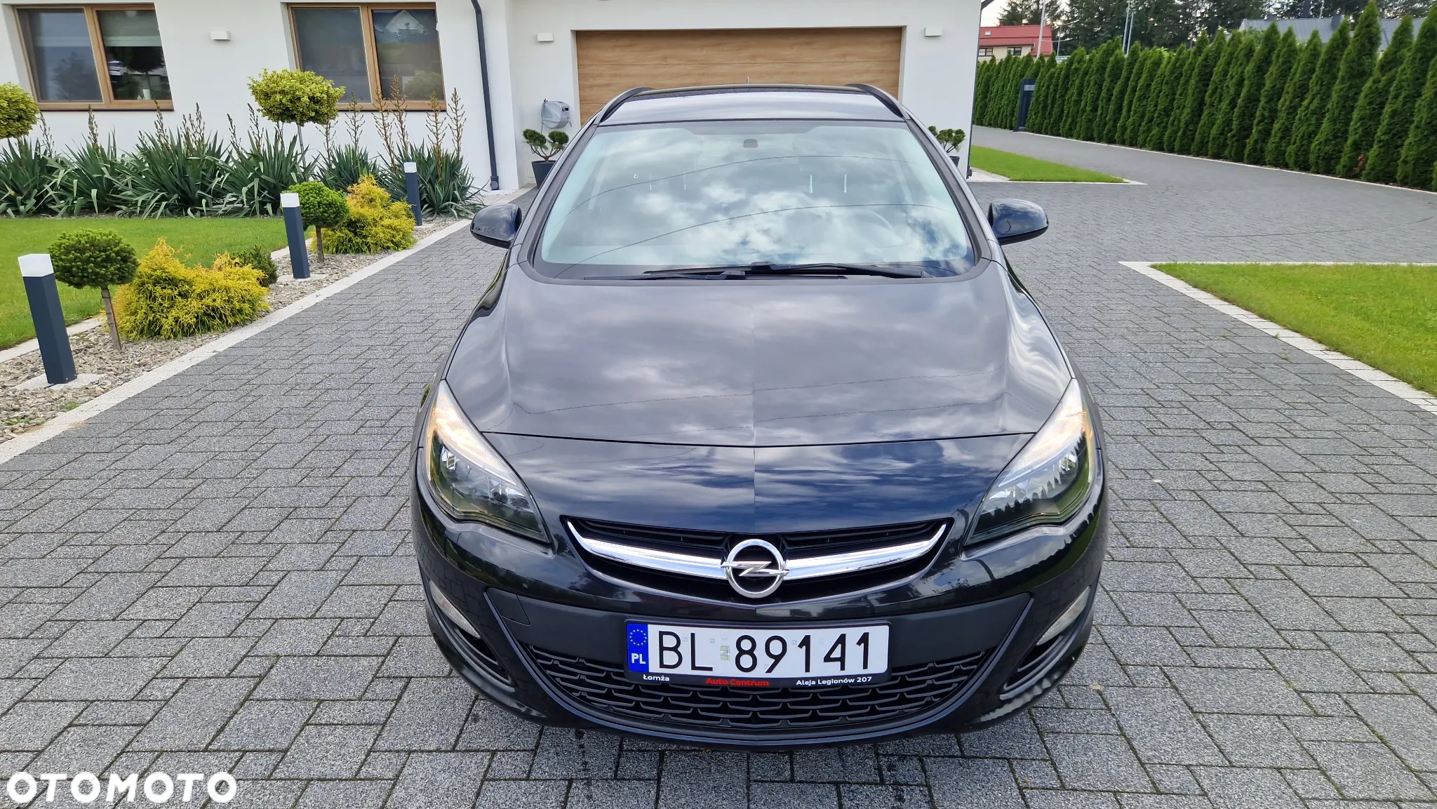 Opel Astra 1.7 CDTI DPF Cosmo - 4