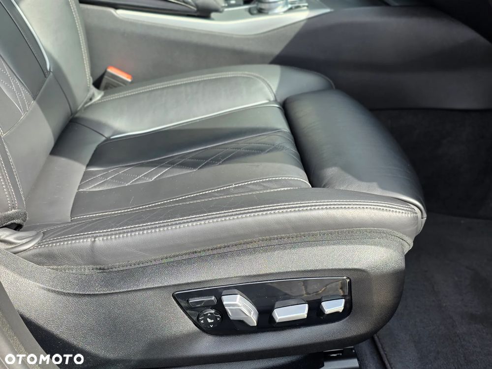 BMW 6GT 640d xDrive Sport Line sport - 21