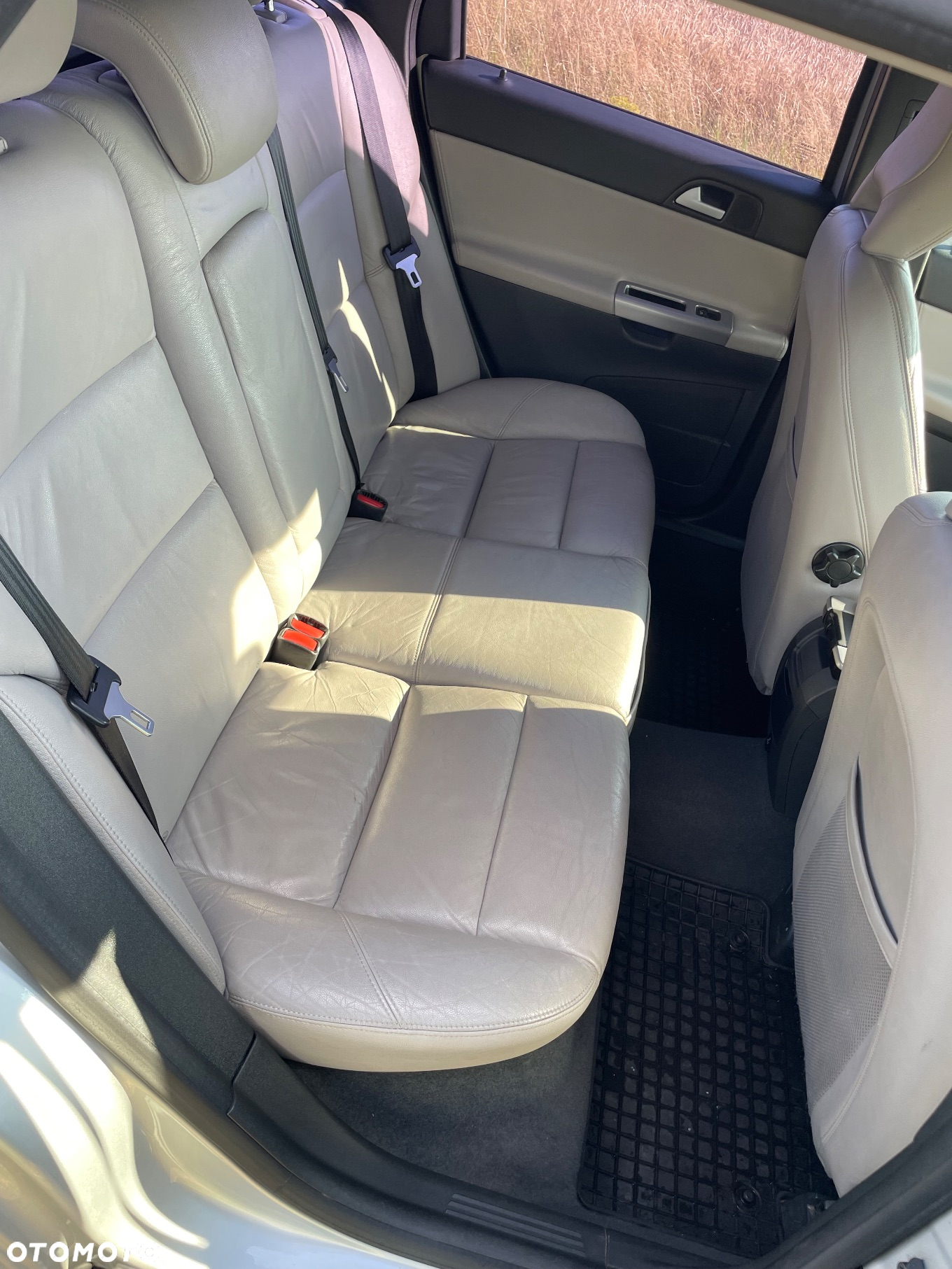 Volvo V50 1.6D Momentum - 19