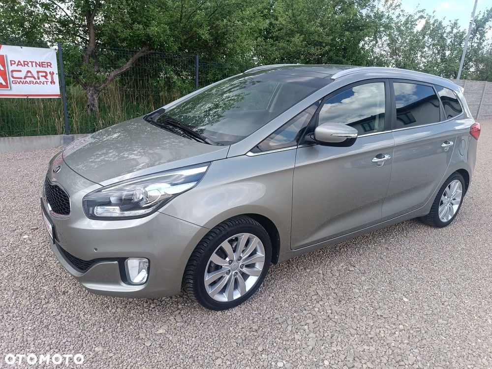 Kia Carens 1.7 CRDi 115 Dream Team Edition - 6