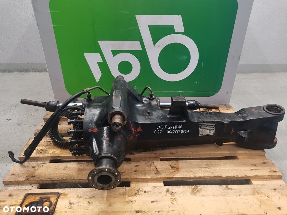 Obudowa półosi przedniej Deutz-fahr 6.20 Agrotron {ZF APL2045 prawa} - 3