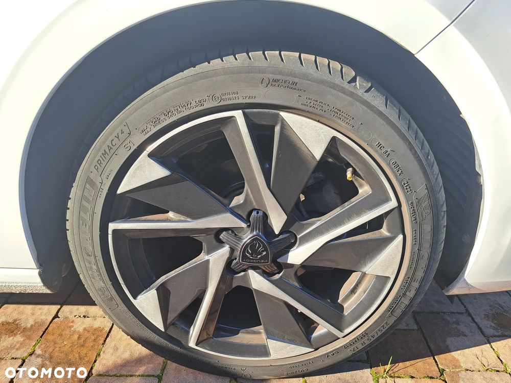 Peugeot 308 - 22