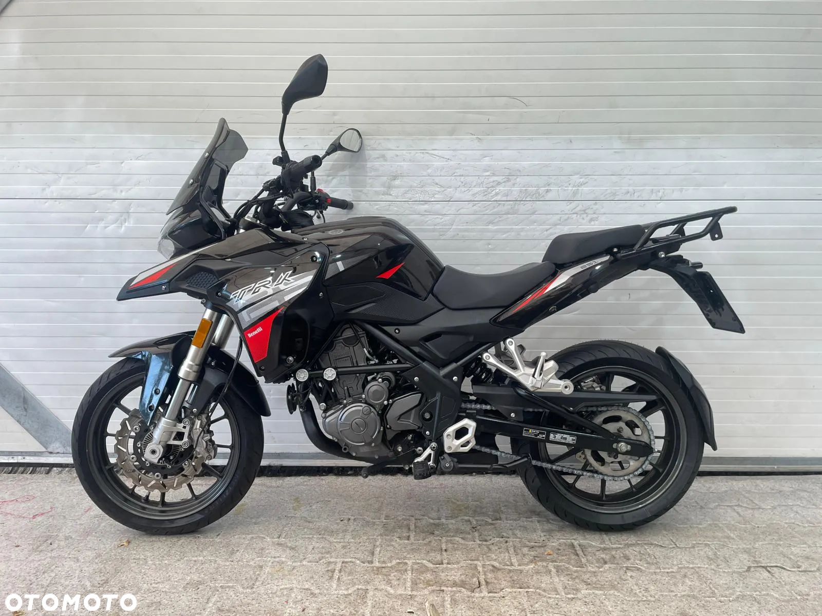 Benelli TRK 251 - 1