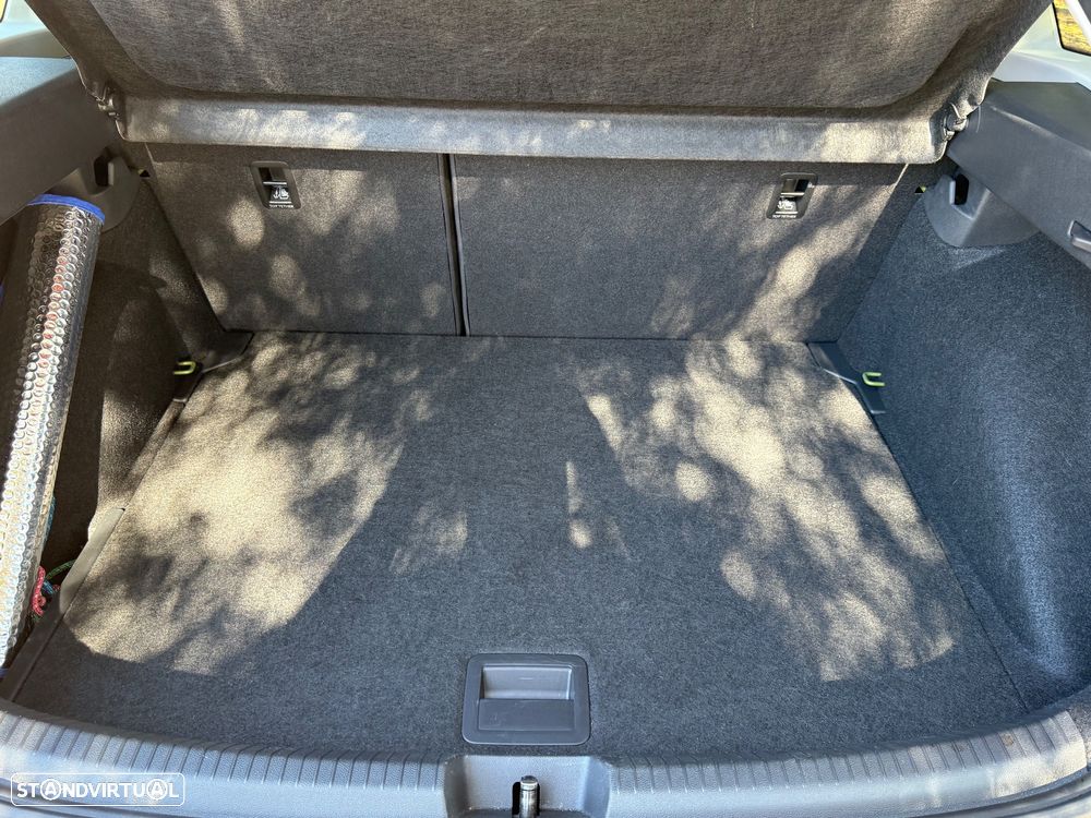 VW Taigo 1.0 TSI Style DSG - 18