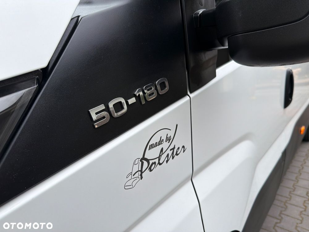 Iveco DAILY AUTOBUS 24 MIEJSCA / PRZEWÓZ OSÓB NIEPEŁNOSPRAWNYCH / KLIMA POSTOJOWA / WEBASTO / TELEWIZOR / LEDY W ŚRODKU KOLOROWE / Salon Polska/ Nowe Opony/Jak Nowe/Mały Przebieg/ - 12
