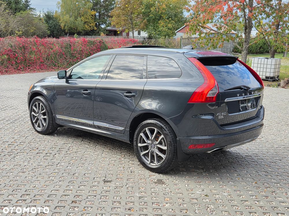 Volvo XC 60 T6 AWD Drive-E Summum - 4