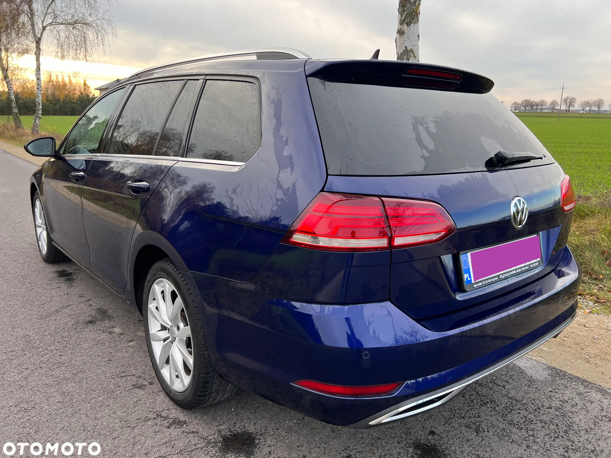 Volkswagen Golf - 4