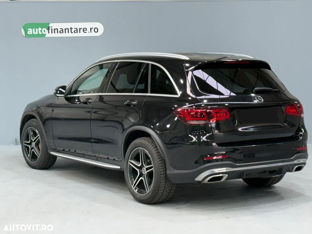 Mercedes-Benz GLC 220 d 4Matic 9G-TRONIC AMG Line - 3