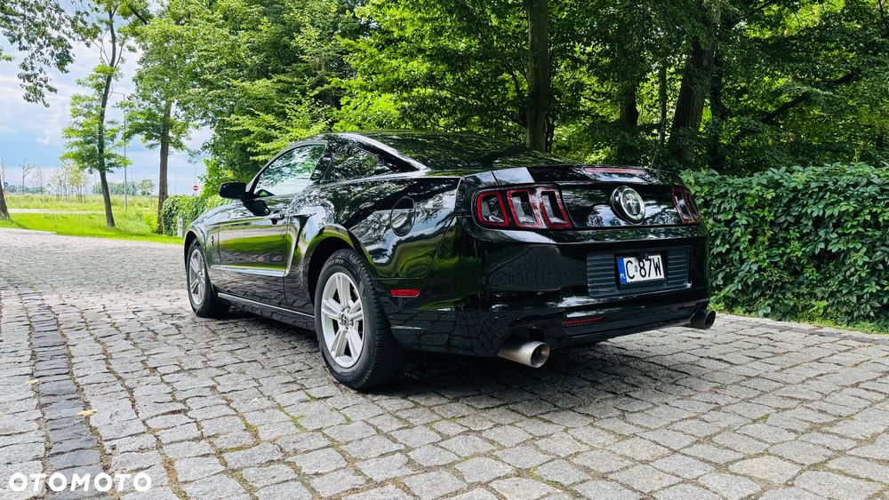 Ford Mustang 3.7 V6 - 6