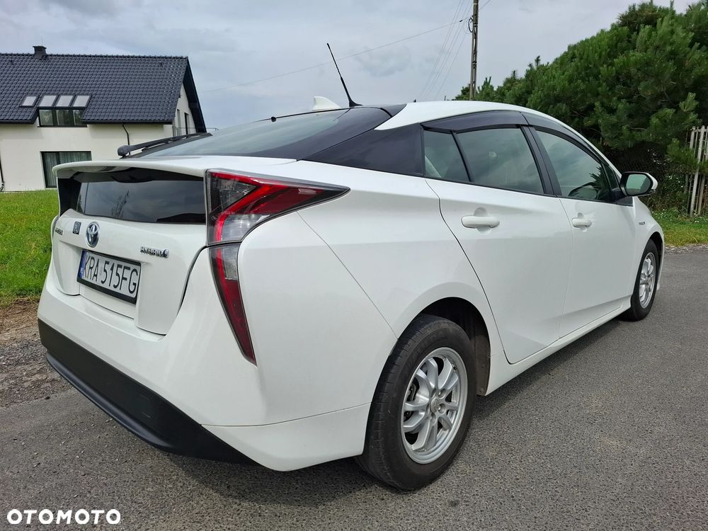 Toyota Prius Hybrid Comfort - 8