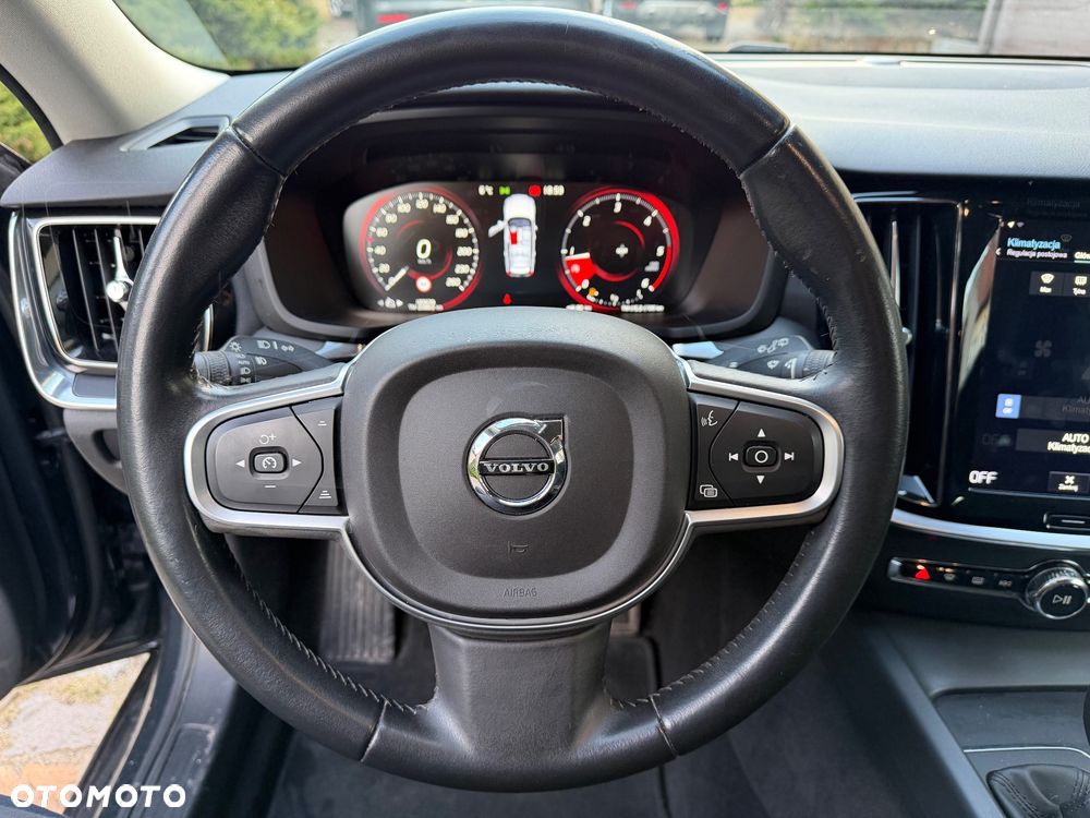 Volvo V60 D3 Summum - 13