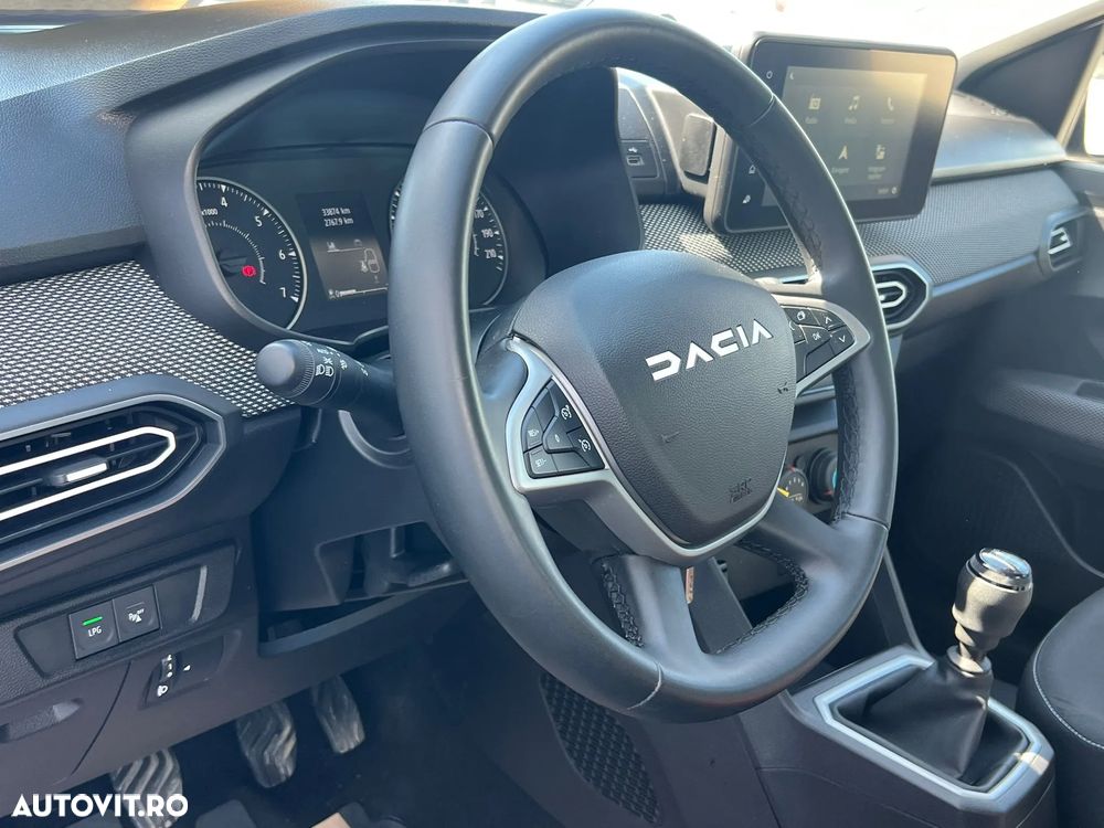Dacia Logan ECO-G 100 MT6 Expression - 31