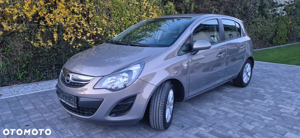 Opel Corsa 1.4 Enjoy - 10