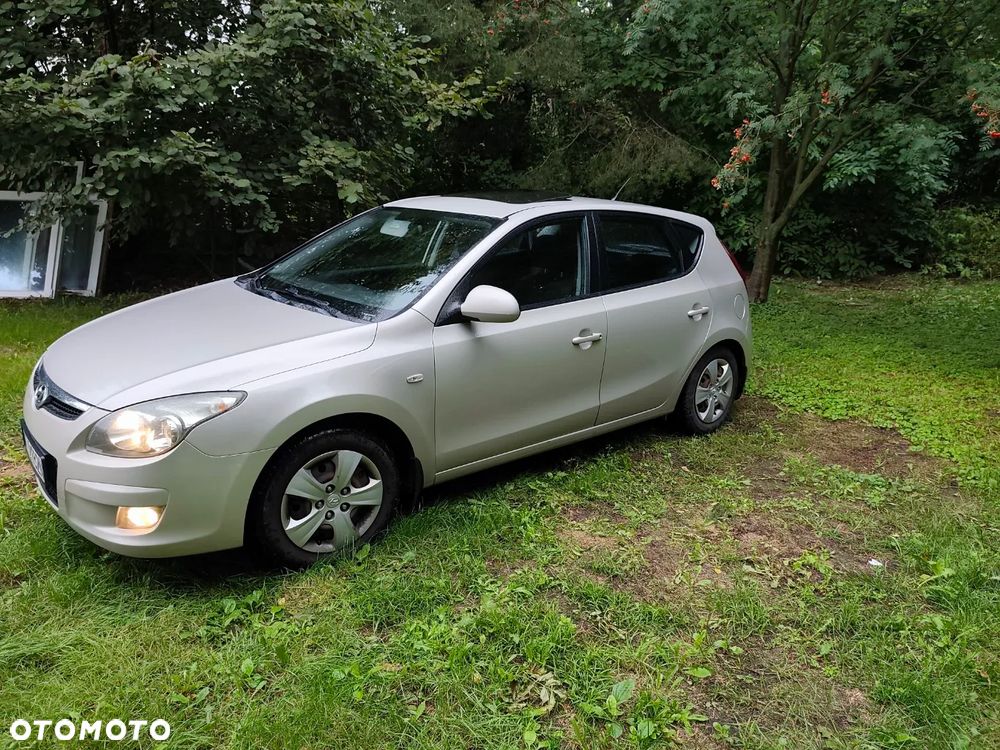 Hyundai i30 1.6 Premium - 17